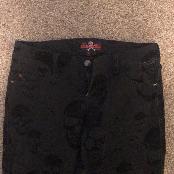 Black and black velvet skull jeans. - Picture 3 of 3